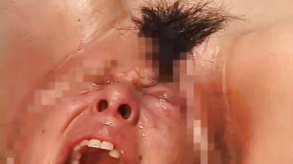 Dixie Lynn ssie jednego twardego kutasa podczas ruchanka z ostry seks darmowe filmiki innym